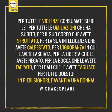 in piedi davanti a una donna