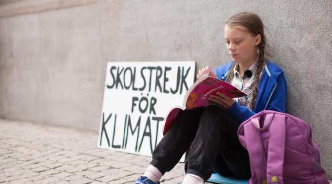 Lucia Vergaglia (ambientalista e consigliere M5S a fine mandato in Orvieto, Umbria). Messaggio in difesa della giovane Greta